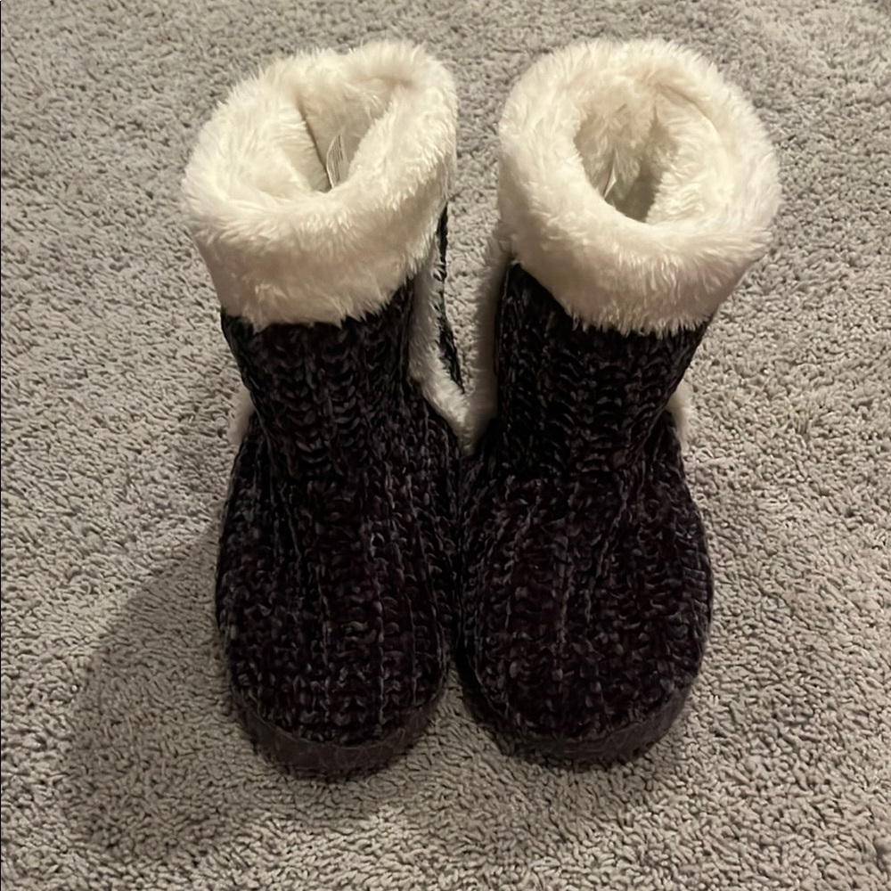 Cozy Black and White Fuzzy Boots